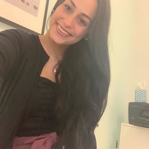 Meet your Posher, Ely